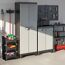 Werkzeugschrank und Werkbank in einer Werkstatt oder Garage
