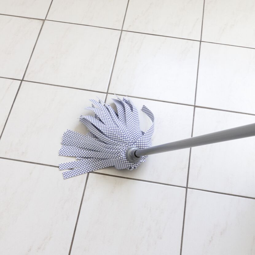 Wischmop mit Metallstiel