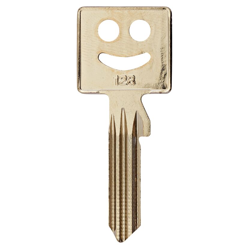 Goldener Schlüssel mit Smiley-Gesicht und der Nummer 123.