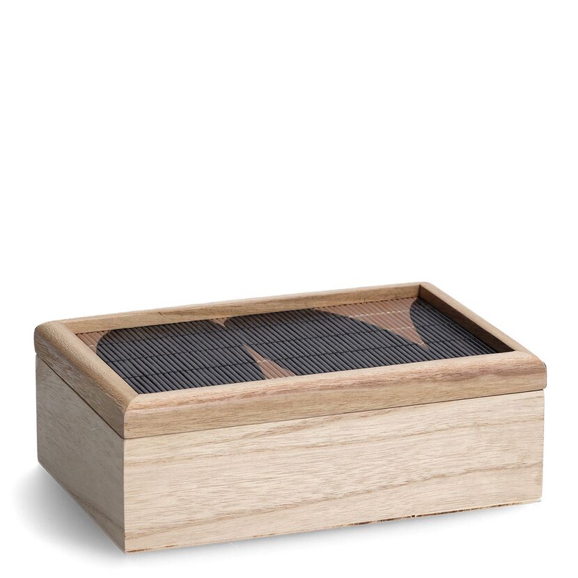 Holzkiste mit Bambusdeckel