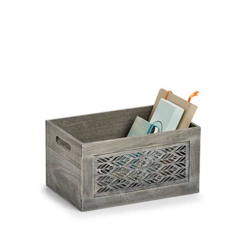 Graue Holzkiste mit Ornamenten