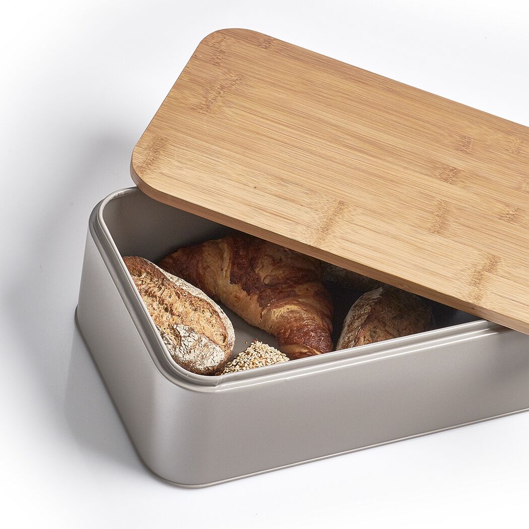 Brotkasten mit Bambusdeckel