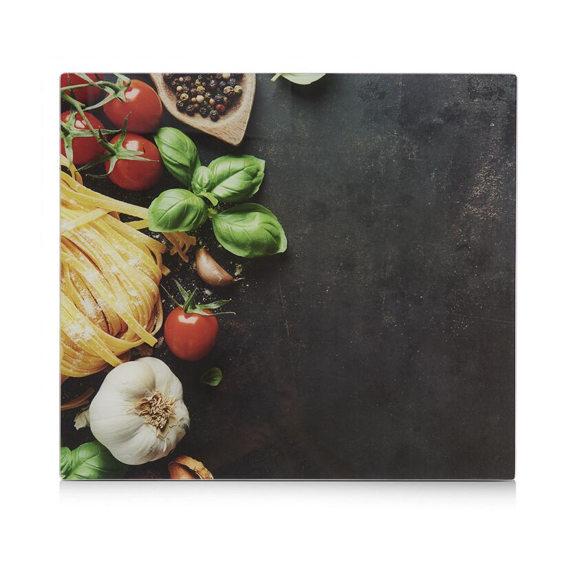 Nudeln, Tomaten, Basilikum und Knoblauch