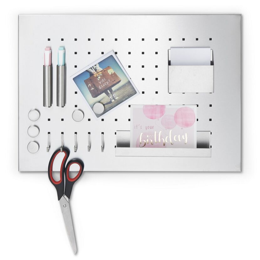 Memoboard mit Schere