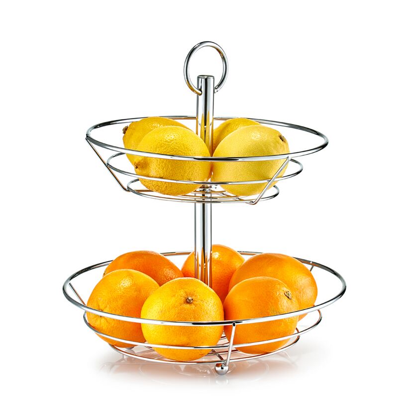 Etagere mit Orangen und Zitronen