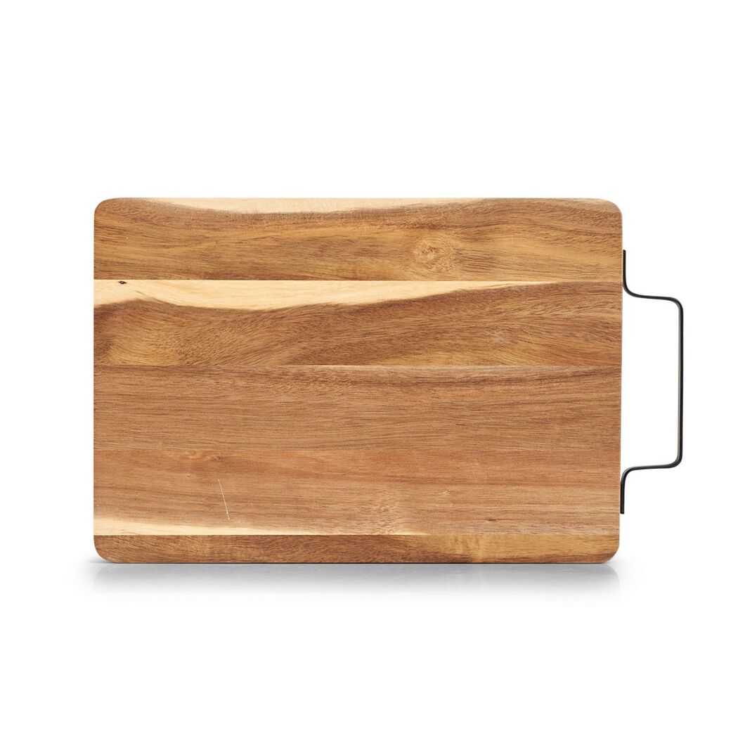 Schneidebrett aus Holz mit Griff