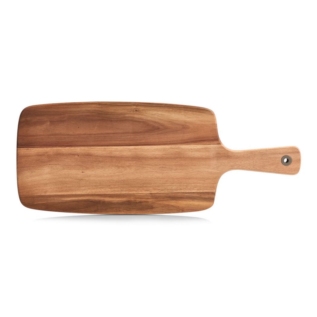 Schneidebrett aus Holz mit Griff