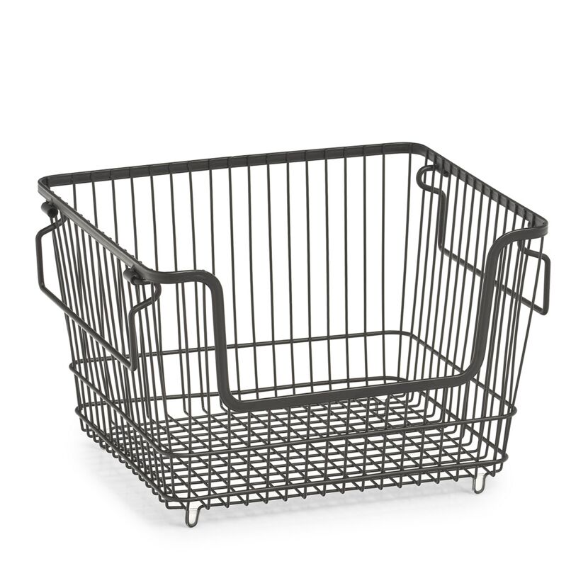Leerer Metallkorb