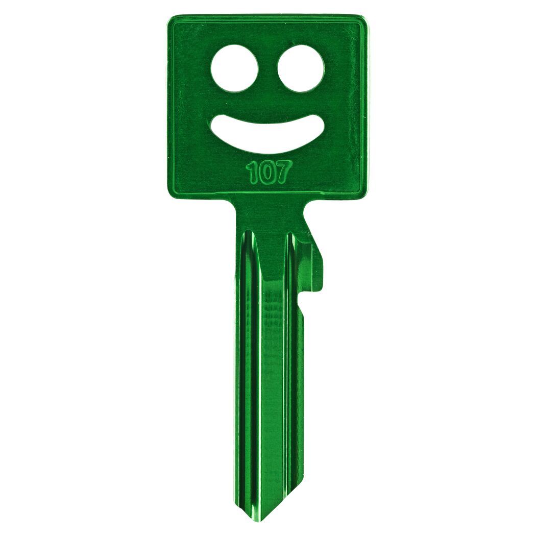 Grüner Schlüssel mit Smiley-Motiv und der Nummer 107.