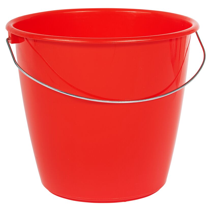 Roter Eimer mit Metallgriff