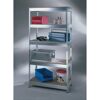 Metallregal mit Werkzeug und Materialkisten