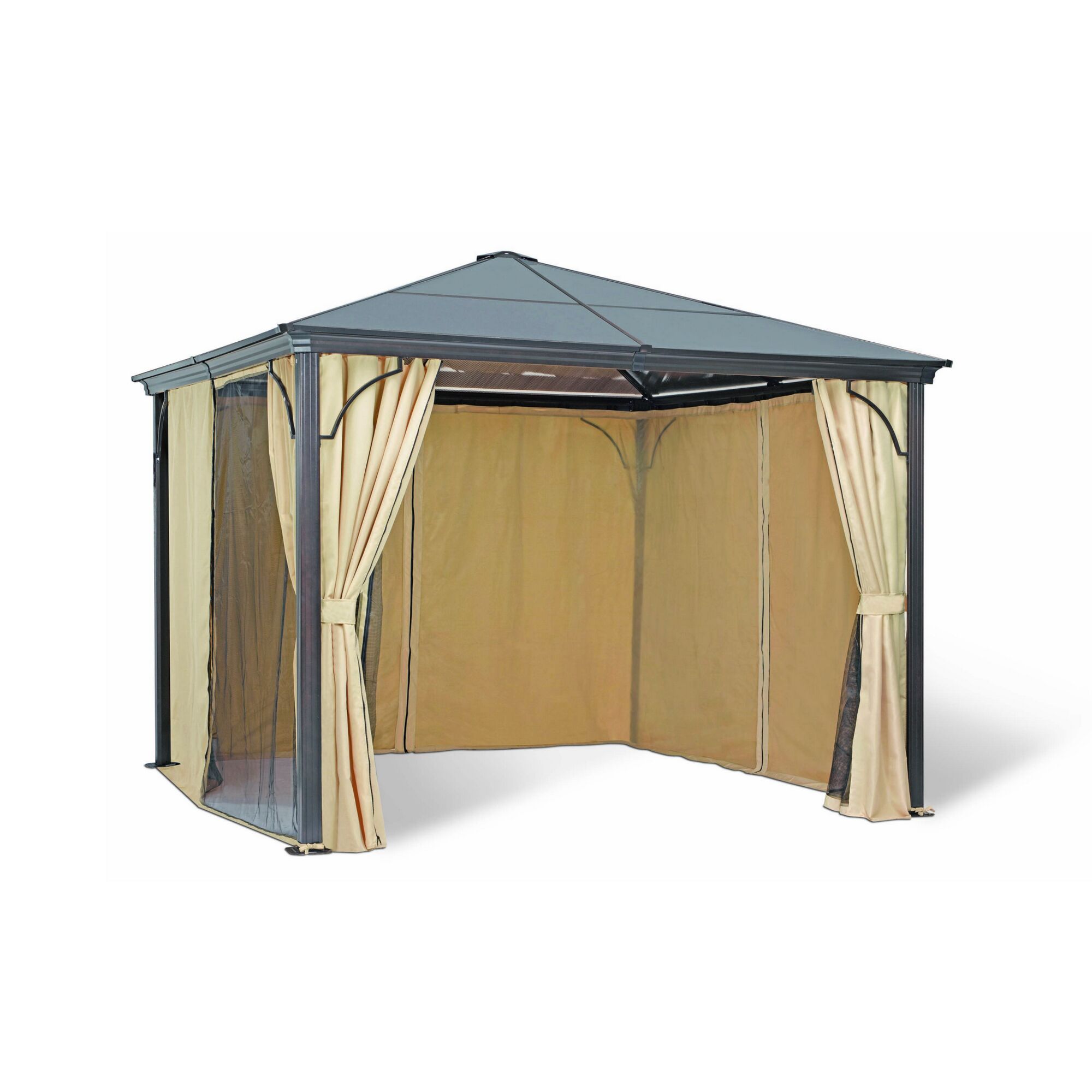 Pavillon mit beigefarbenen Vorhängen