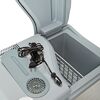 Geöffnete Kühlbox Mobicool mit Kabeln