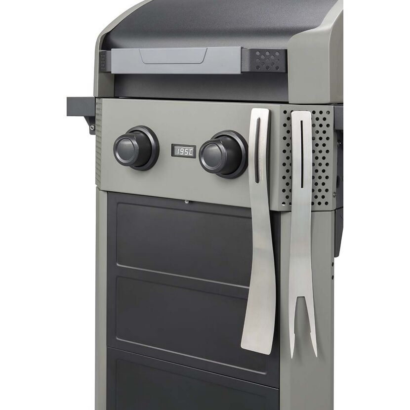 Elektrogrill mit Grillbesteck