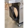 Aufbewahrungsfach für Grillzubehör am Char-Broil Grill