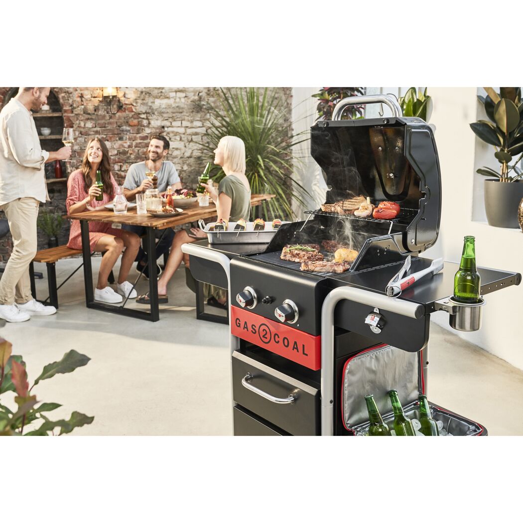 Gas2Coal 2.0 Hybridgrill beim Grillen