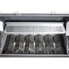 Innenansicht eines Gasgrills mit sechs Brennern.