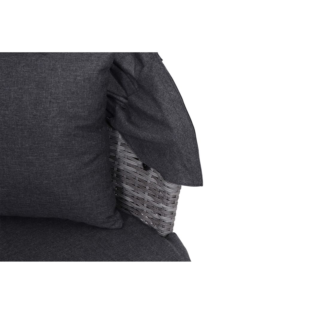 Detailansicht einer grauen Loungeinsel mit Kissen