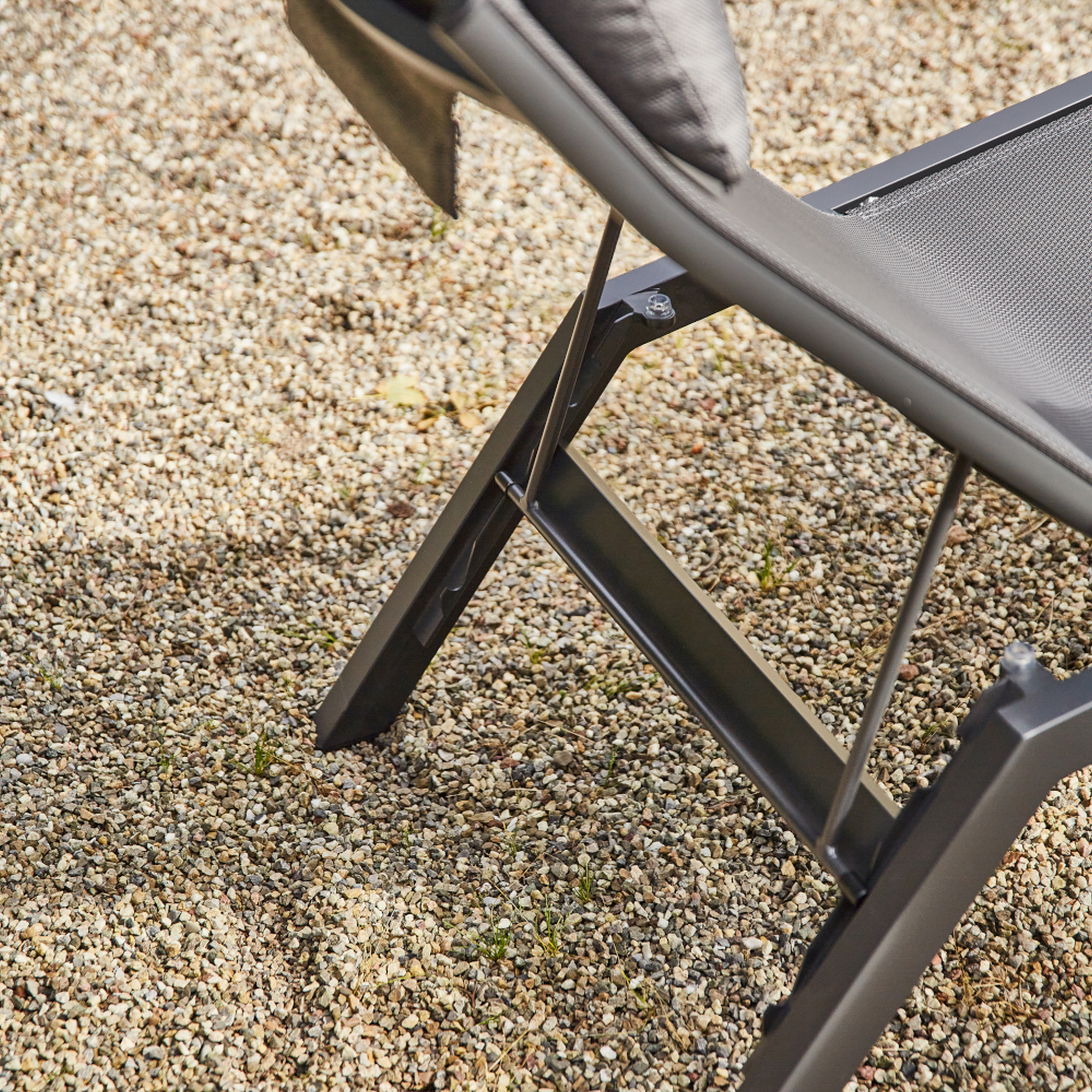 Sonnenliege 'Miami' anthrazit 155 x 65,5 x 105 cm