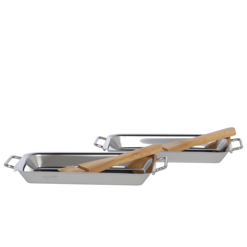 Zwei Grillpfännchen mit Holzspachtel