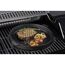 Steak mit Rosmarin, Tomaten und Pilzen in Grillpfanne