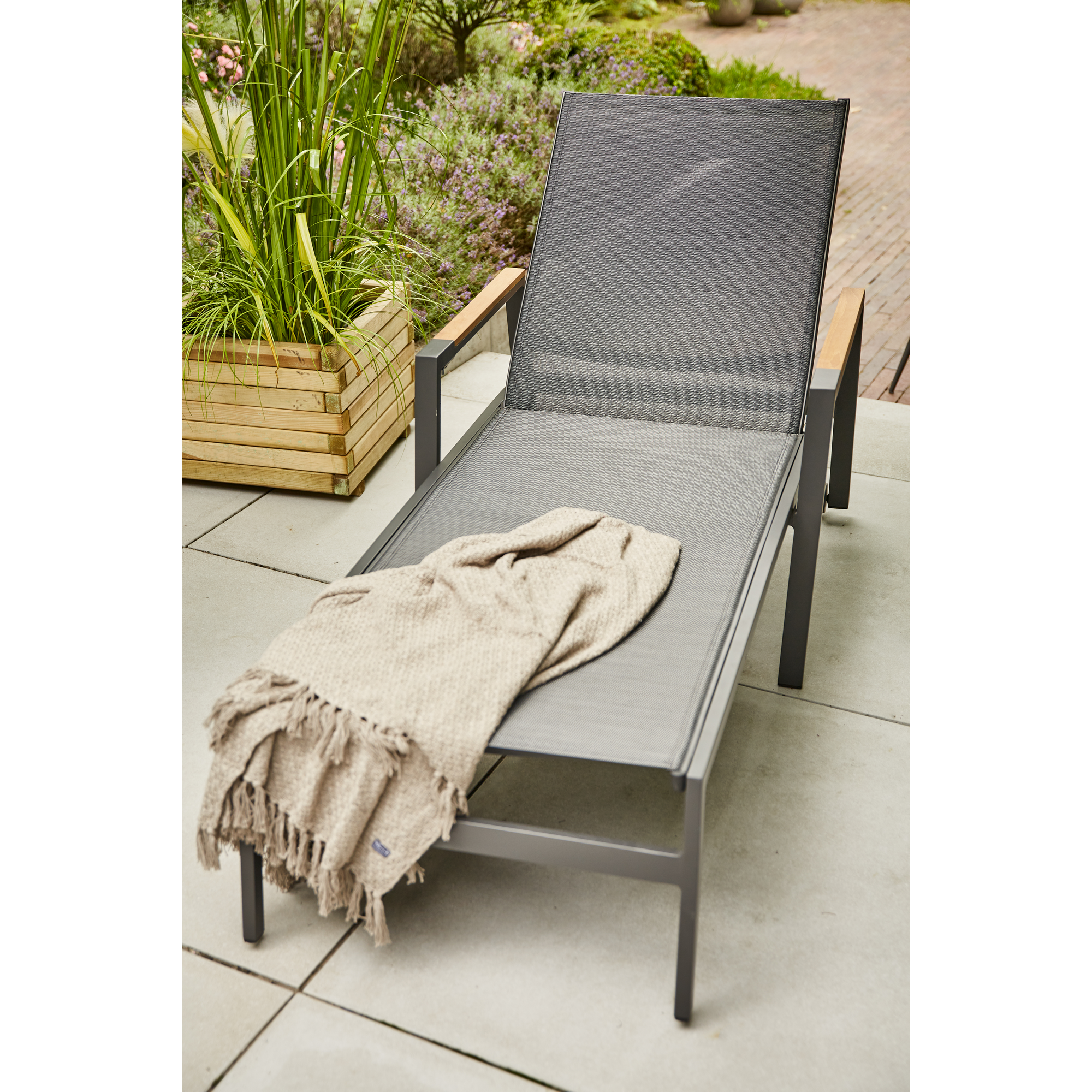 Sonnenliege 'Savona' klappbar anthrazit 76,5 cm