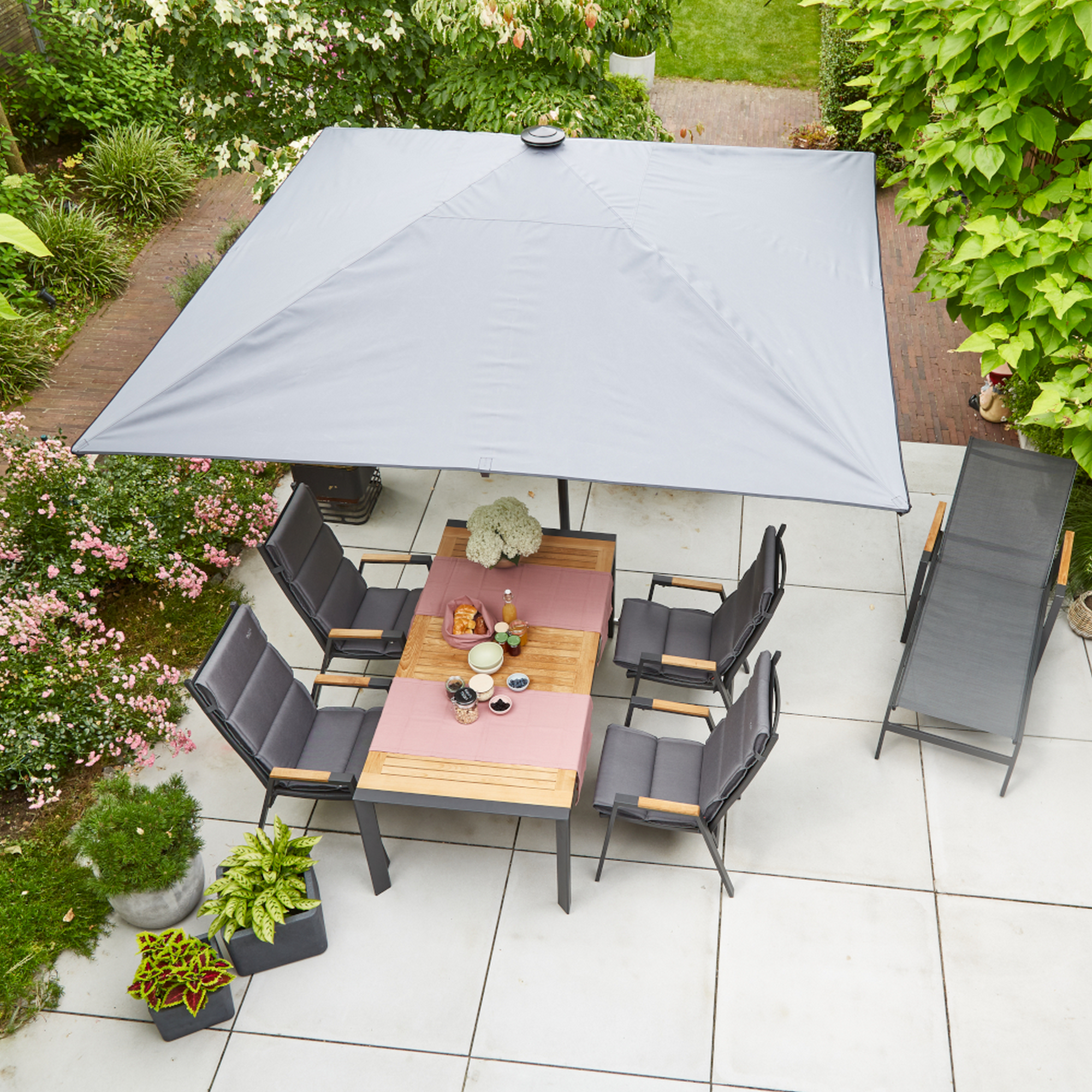 Gartensessel 'Savona' anthrazit 73 x 60 x 113 cm