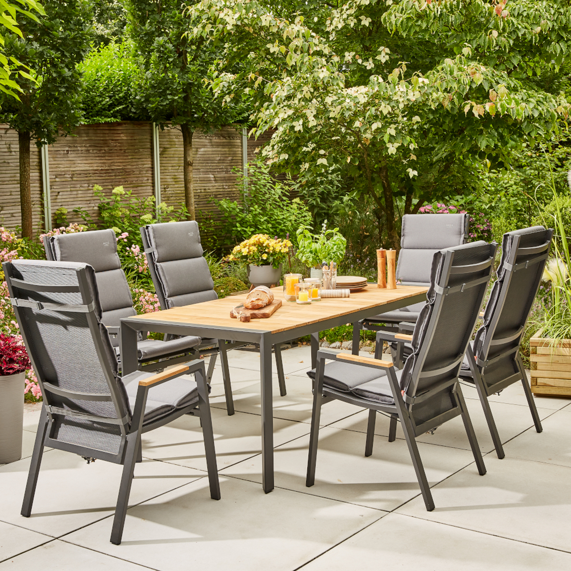 Gartensessel 'Savona' anthrazit 73 x 60 x 113 cm