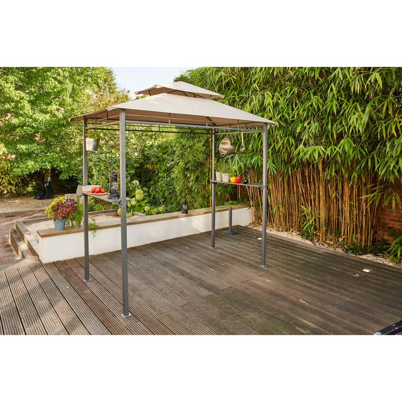 Pavillon mit Doppel-Dach und Ablage