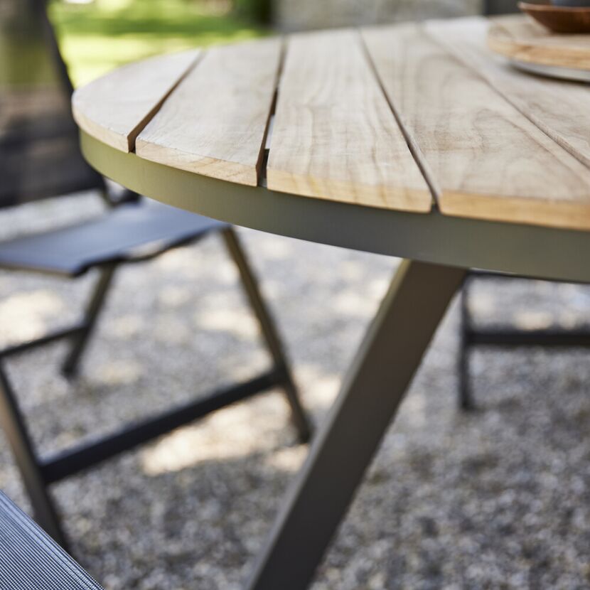 Gartentisch 'Zurigo' Aluminium/Teakholz Ø 130 x 74 cm