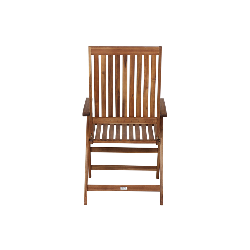 Brauner Klappsessel von hinten