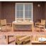 Gartenmöbel-Set aus Holz mit Bank, Tisch und zwei Stühlen