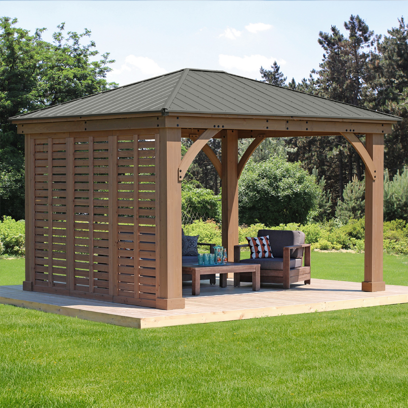 Pavillon mit grauen Dach und Seitenwand aus Holzlamellen