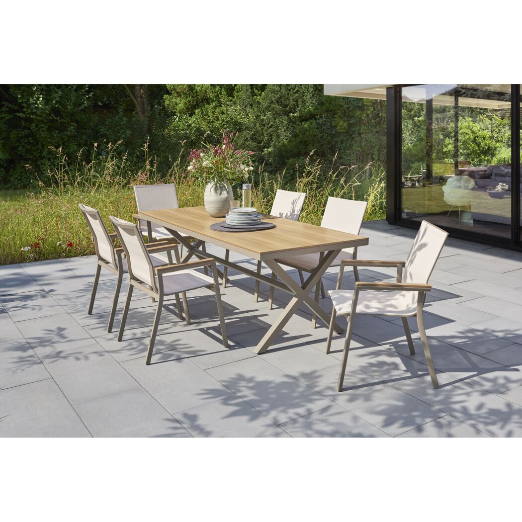 Gartenmöbelset mit Tisch und sechs Stühlen