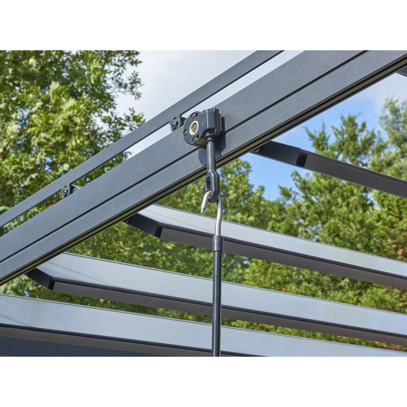 Kurbel einer Terrassenüberdachung