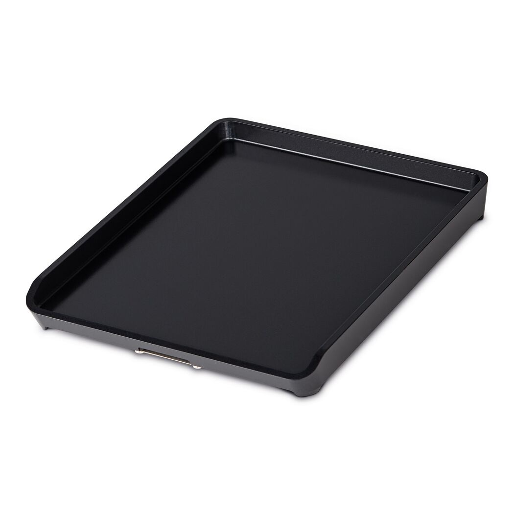 Schwarze Grillplatte