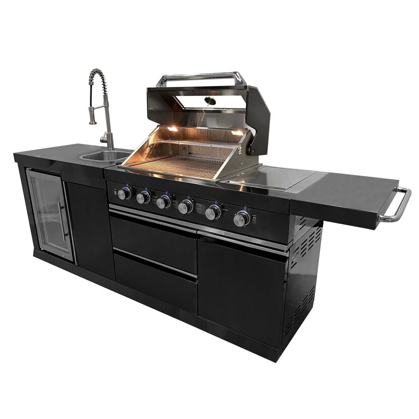 Schwarze Outdoorküche mit Grill und Spüle