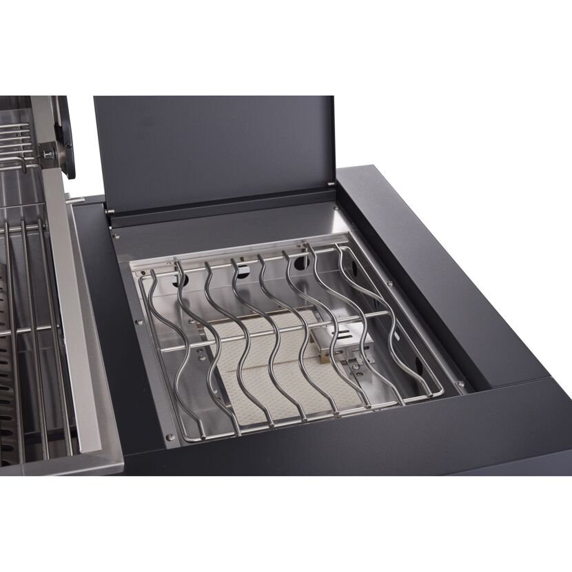 Offener Gasgrill mit Warmhalterost