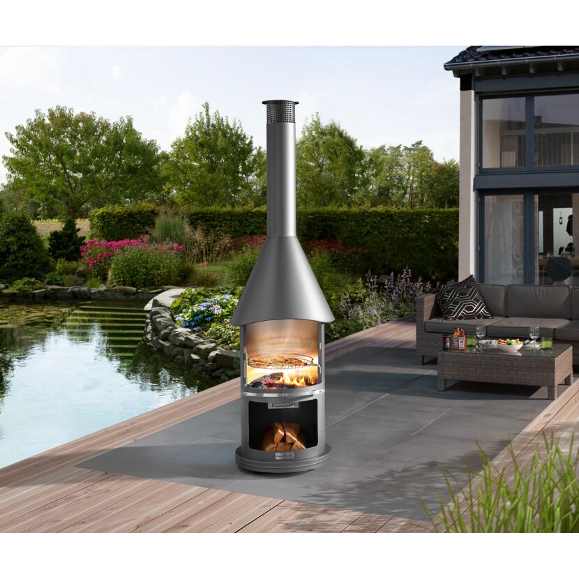 Gartenkamin mit Grill
