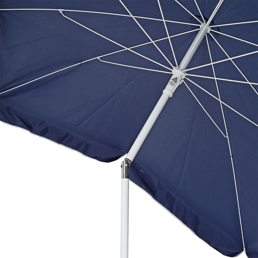 Blauer Rechteckschirm von unten