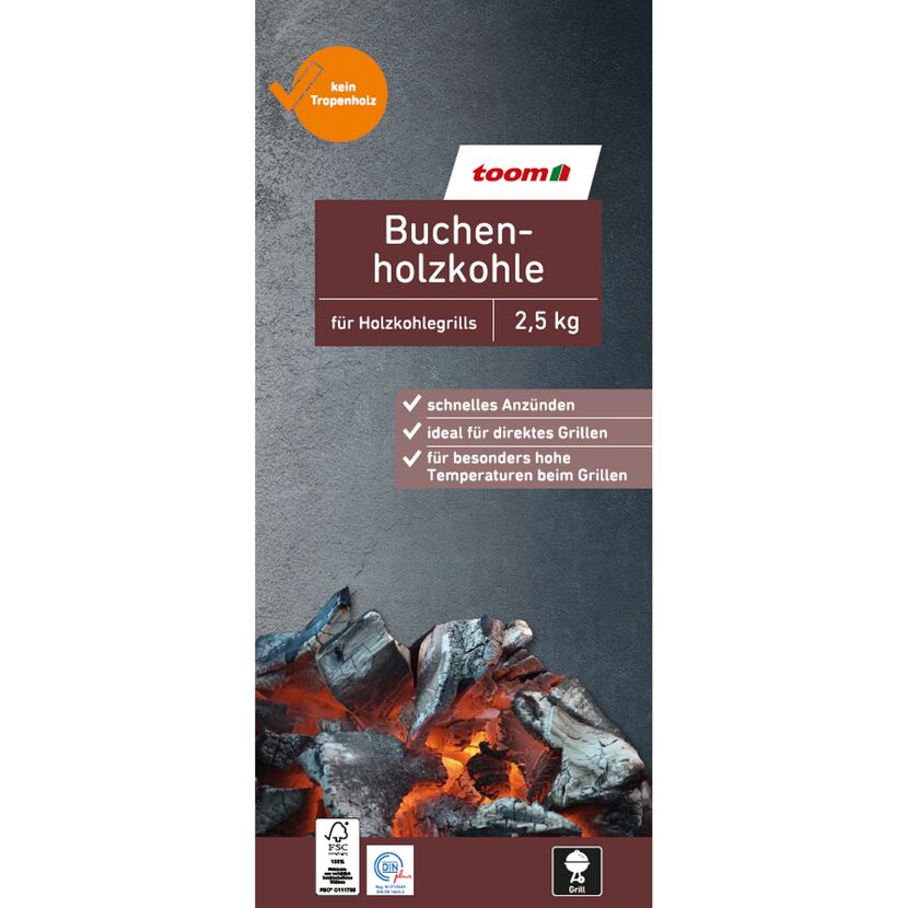 Glühende Buchenholzkohle im Grill