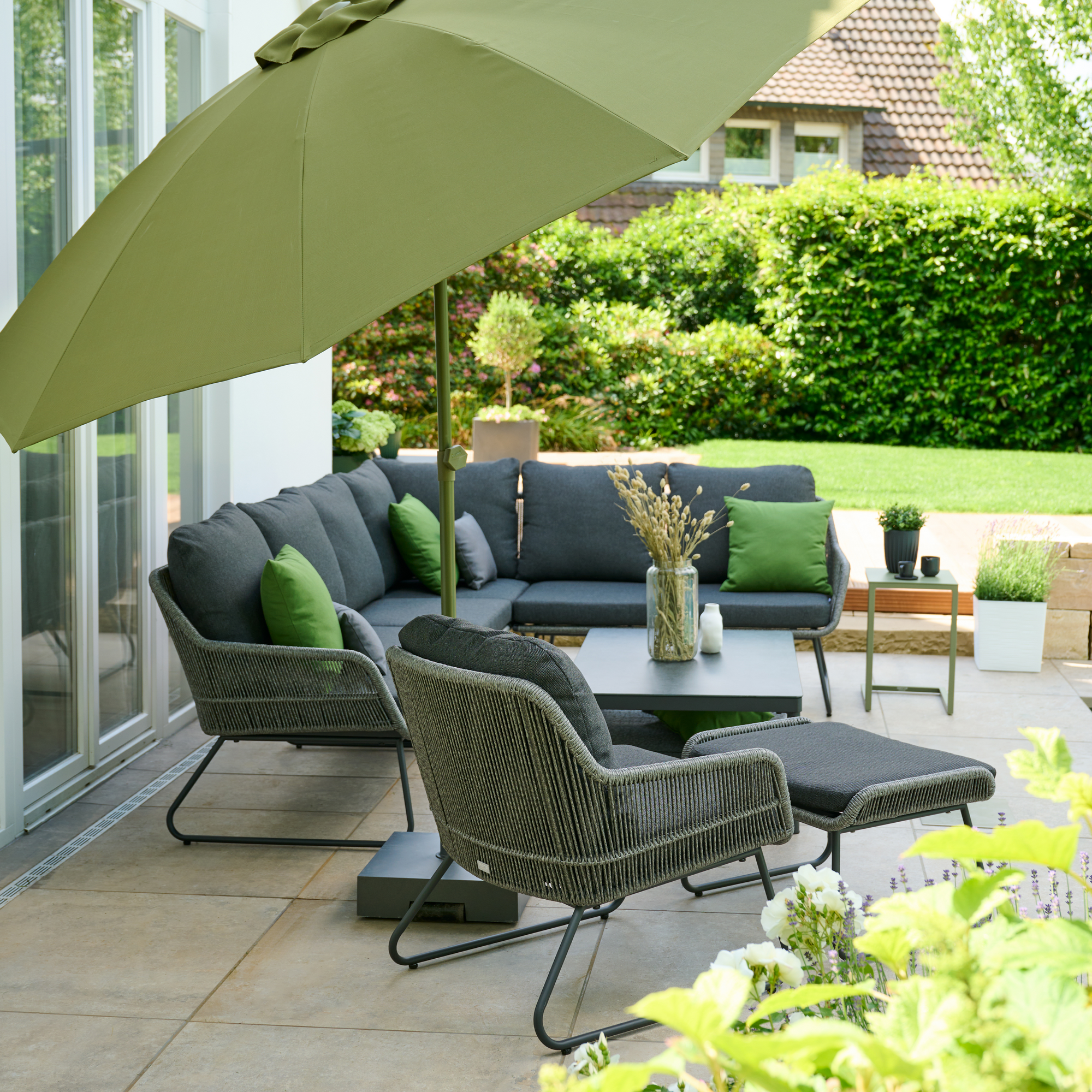 Schirmständer für Schirmmast mit 54 mm Kunststoff 40 x 40 x 33 cm