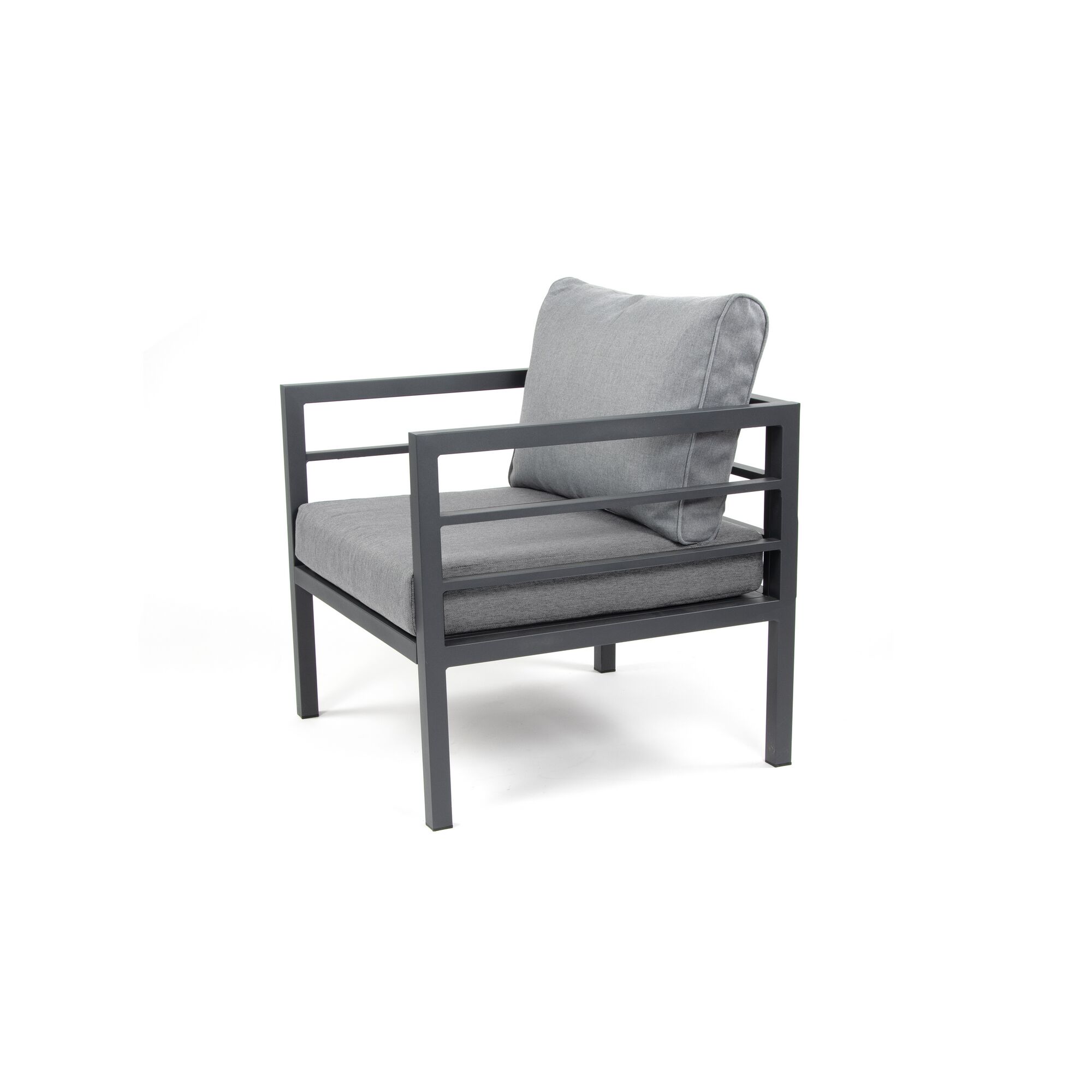 Grauer Sessel mit Metallrahmen