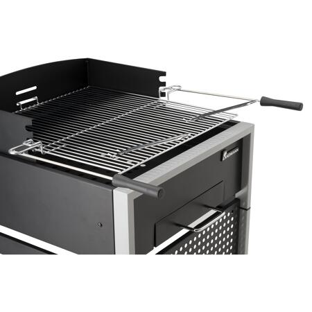 3. Bild von Holzkohlegrill \