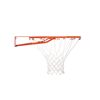 Basketballkorb mit Netz auf weißem Hintergrund