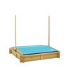 Hölzerner Sandkasten mit blauem Sonnendach