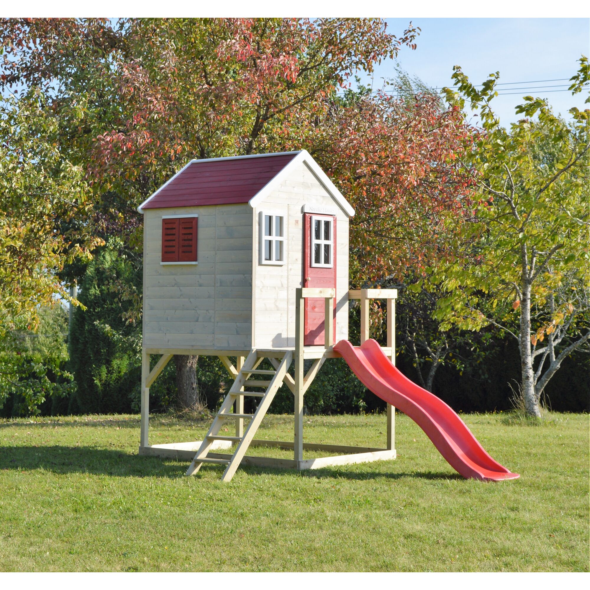 Spielhaus Tiger mit roter Rutsche