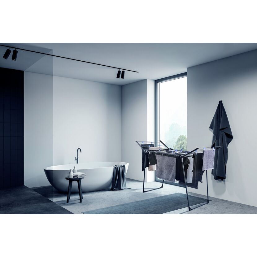 Wäscheständer im Badezimmer