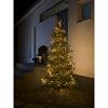 Beleuchteter Weihnachtsbaum mit Lichterkette