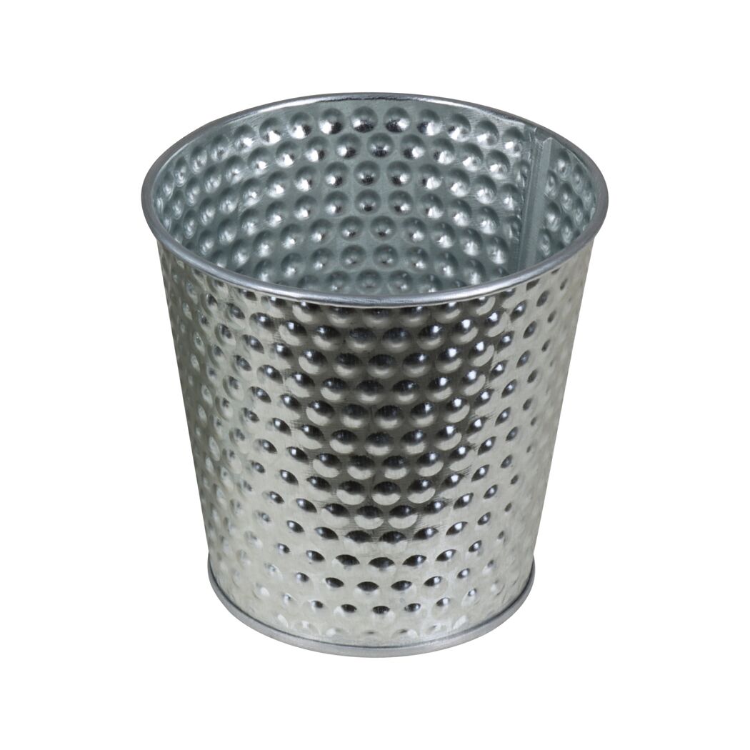 Metalltopf mit Noppen